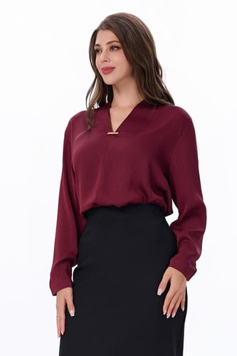 بلوزة عنابي ب قصة V