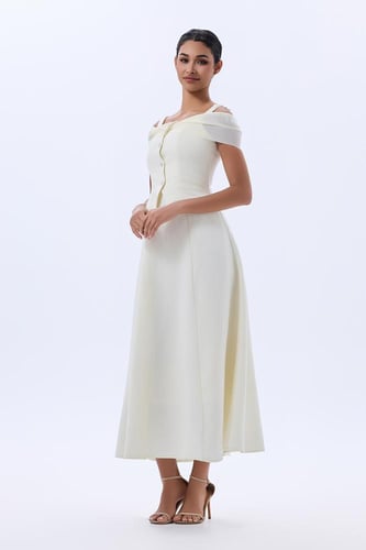 فستان كتان ناعم مع اورغنزا