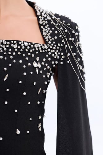 فستان سهرة اسود