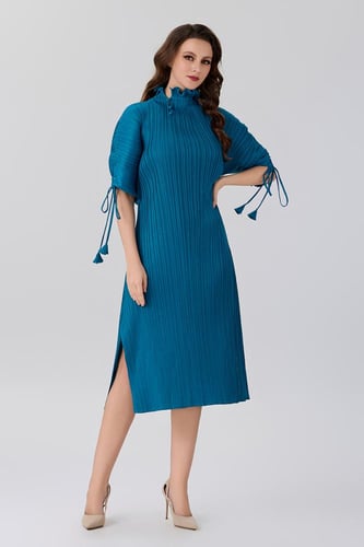 فستان ساتان بليسيه فري سايز