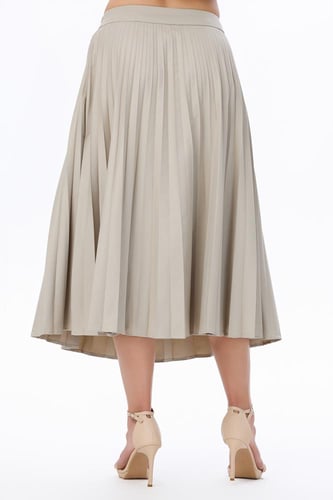 تنورة بيج ميدي