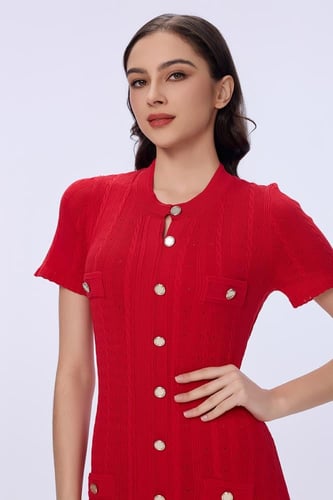 فستان حياكة احمر