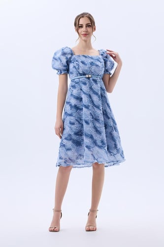 فستان تول مموّج