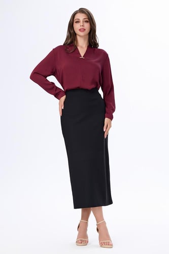 بلوزة عنابي ب قصة V