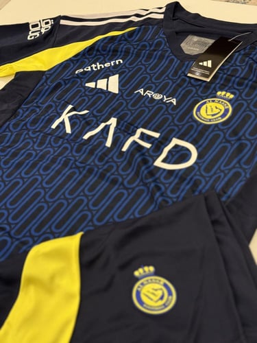 طقم النصر كحلي فئة اللاعبين 2024-2025