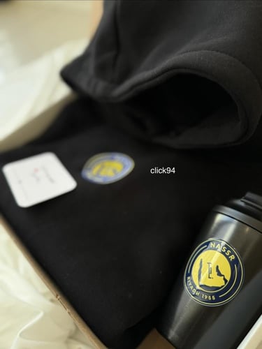 بوكس الشتاء هودي النصر المضيء