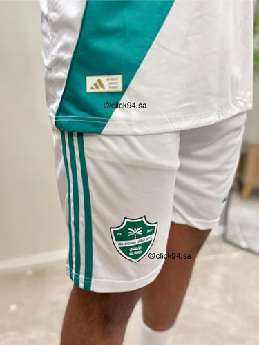 طقم الاهلي ابيض فئة اللاعبين 2025-2026