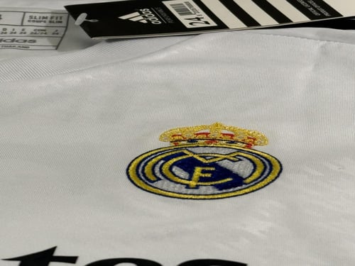 طقم ريال مدريد الاساسي 2024-2025