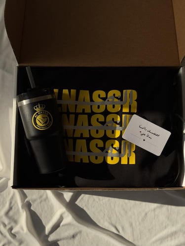 بوكس الشتاء هودي النصر المضيء