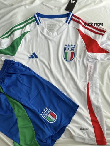 طقم منتخب ايطاليا الاحتياطي 2024-2025