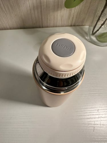 ثرمس حافظة للبرودة والحرارة