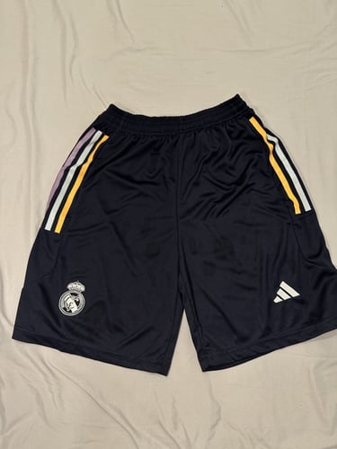 طقم ريال مدريد تدريب