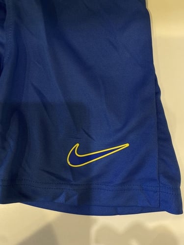 طقم النصر فئة اللاعبين اطفال اصفر