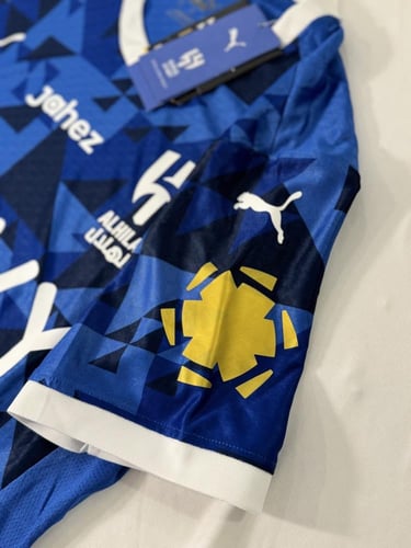 تيشيرت الهلال فئة اللاعبين ازرق 2025