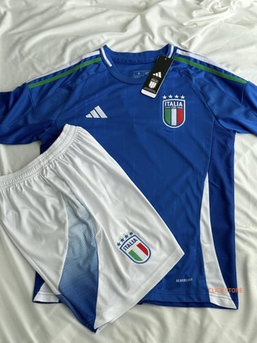 طقم منتخب ايطاليا 2024-2025