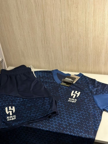 طقم الهلال تدريب