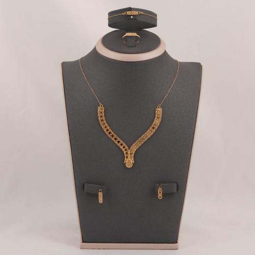 طقم ذهب ايطالي ( عيار 21 )