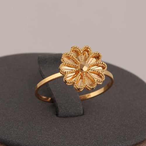 طقم ذهب الزهرة ( عيار 21 )