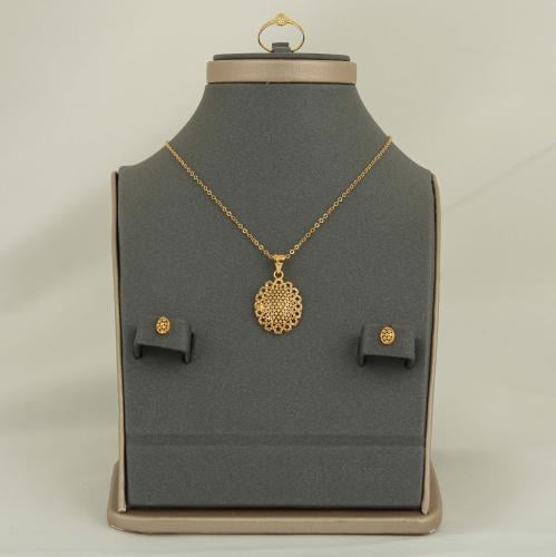 طقم ذهب بيضاوي ( عيار 21 )