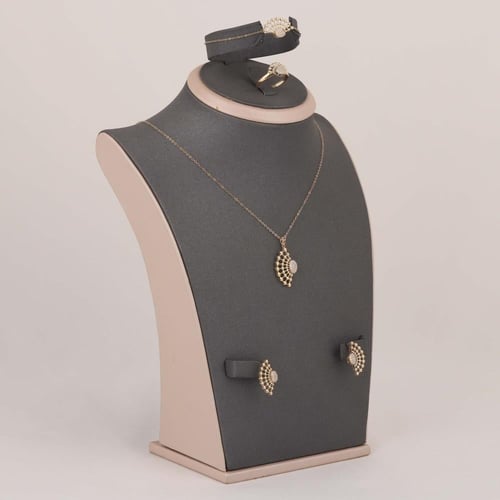 طقم ذهب الصدفة ( عيار 18 )