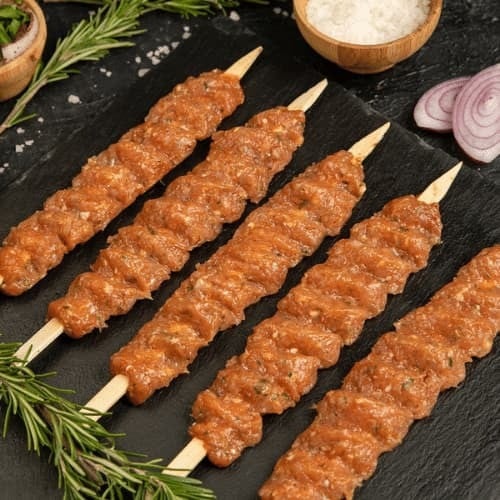 كباب دجاج متبل جاهز للشوي