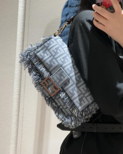Fendi Baguette Blue denim-effect FF jacquard bag /...