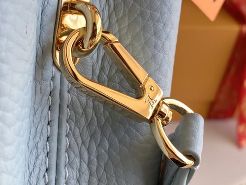 LV capucine 21cm