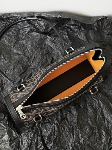 Goyard Bonbonnière Bag 30cm / حقيبة غويارد بونبوني...