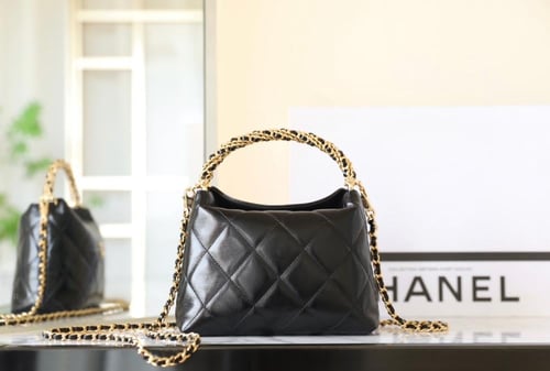 Chanel 24b hobo bag
