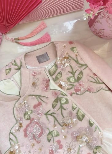 طقم همسة الأزهار