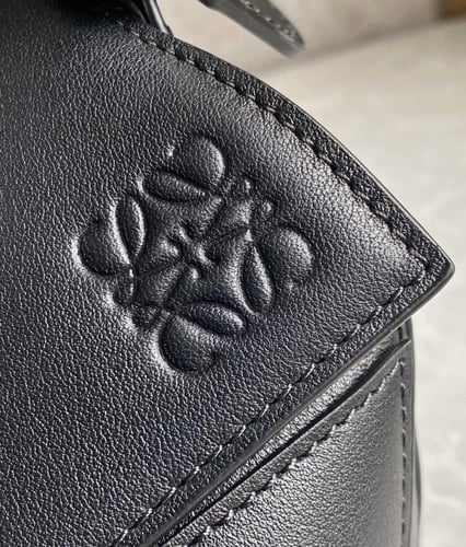 ‏Loewe Puzzle Bag - اللون الأسود