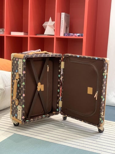 شنطة سفر لويس فيتون LV Luggage Bag