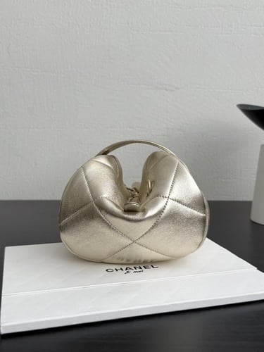 25A Gold Metallic Lambskin Quilted Cuff Bag