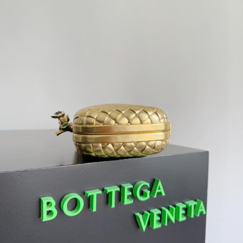 Bottega Veneta Knot Intrecciato Metallic Clutch