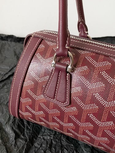 Goyard Bonbonnière Bag 30cm / حقيبة غويارد بونبوني...