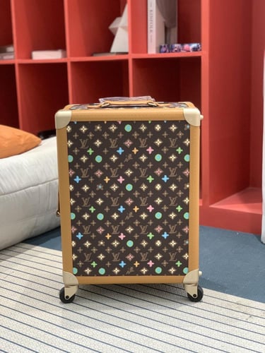 شنطة سفر لويس فيتون LV Luggage Bag