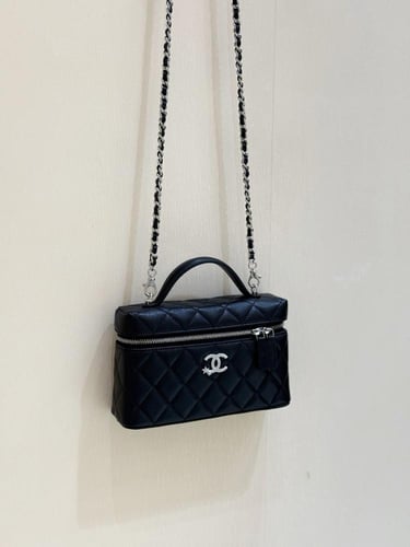 Chanel Vanity Case Bag – Black Caviar Leather with...