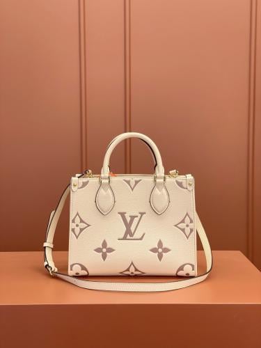 Louis Vuitton OnTheGo PM