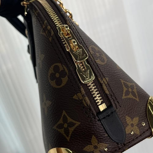 LV Alma Trunk BB / ألما ترانك بي بي