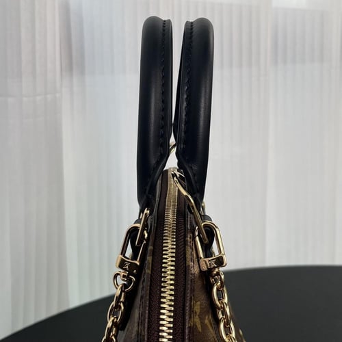 LV Alma Trunk BB / ألما ترانك بي بي