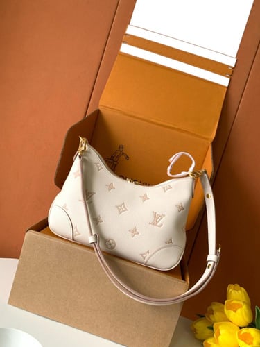Louis Vuitton Loop Monogram