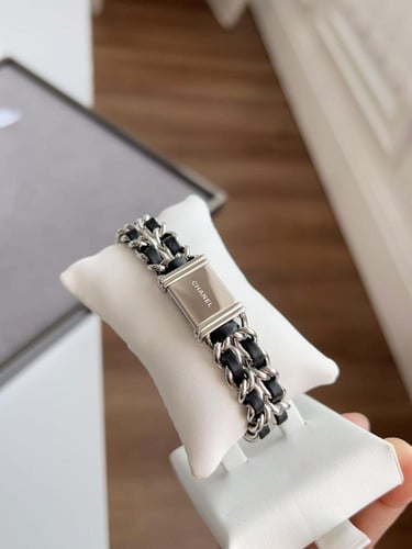 Chanel Premiere Mini Watch – Pink Leather & Steel...