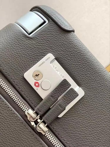 شنطة سفر ترولي Hermès Equestrian