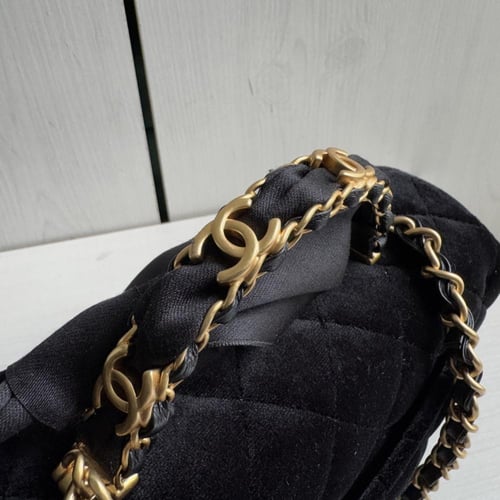 Chanel Bow Velvet Flap Shoulder Bag