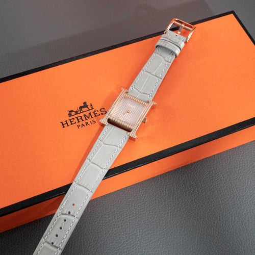 Heure H watch