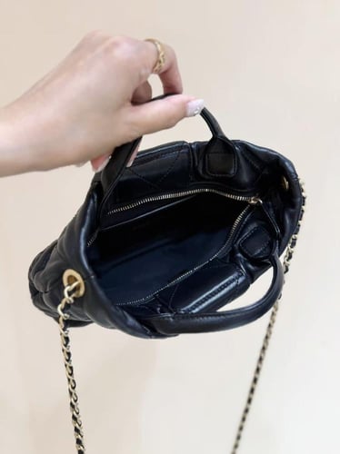 Chanel Bow-Shaped Lambskin Shoulder Bag