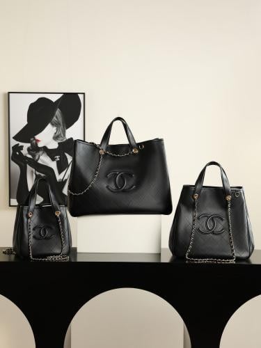Chanel Shopping Bag
