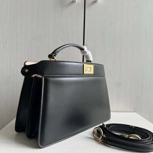 Iconic peekaboo 29cm