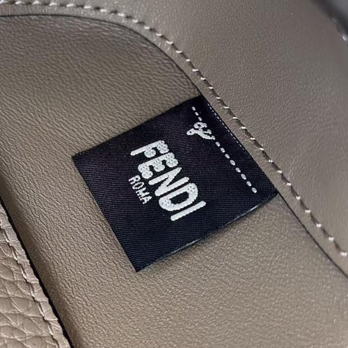 Fendi Leather Selleria Baguette / فندي باغيت