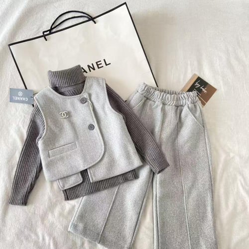 طقم شانيل بناتي